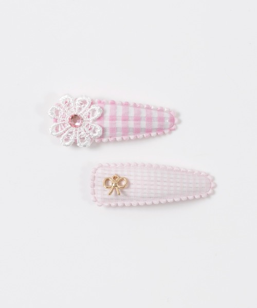 KP DECO（ケーピーデコ）の「お花レースとリボンチャームのギンガムチェック柄ヘアピン２個セット（ヘアピン・キッズ・ピンク/イエロー・FREE）」の2枚目の写真