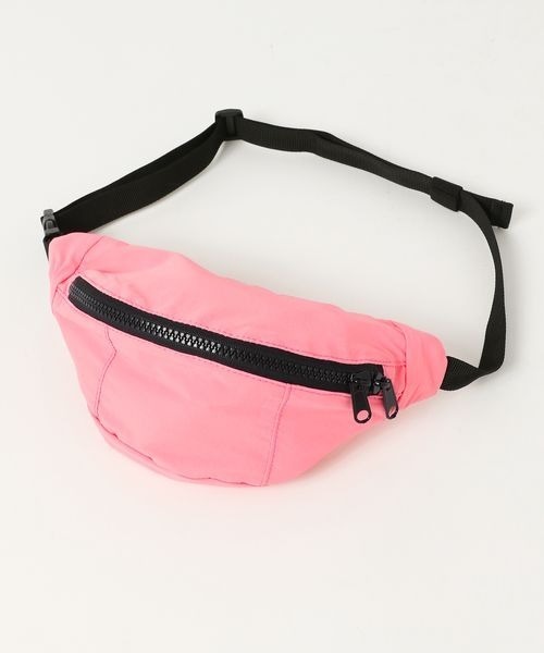 LOWRYS FARM（ローリーズファーム）の「ウエストポーチ　178667（ボディバッグ/ウエストポーチ・キッズ・ホワイト/イエロー/ピンク・FREE）」の10枚目の写真