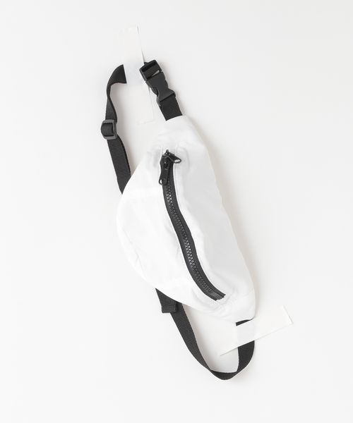 LOWRYS FARM（ローリーズファーム）の「ウエストポーチ　178667（ボディバッグ/ウエストポーチ・キッズ・ホワイト/イエロー/ピンク・FREE）」の17枚目の写真