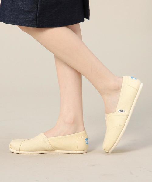 TOMS（トムス）の「BYBC TOMS ORIGINAL CLASSIC スリッポン ◆（サンダル・レディース・ブラック/レッド/オフホワイト/ネイビー・7h/6h/7/6/5h/8）」の5枚目の写真