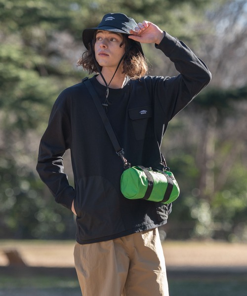 OUTDOOR PRODUCTS APPAREL（アウトドアプロダクツアパレル）の「USAコットン ビッグシルエット　布帛ポケット　ロングTシャツ　ロンT（Tシャツ/カットソー・メンズ・ホワイト/ブラック/カーキ・MEDIUM/LARGE/X-LARGE）」の17枚目の写真