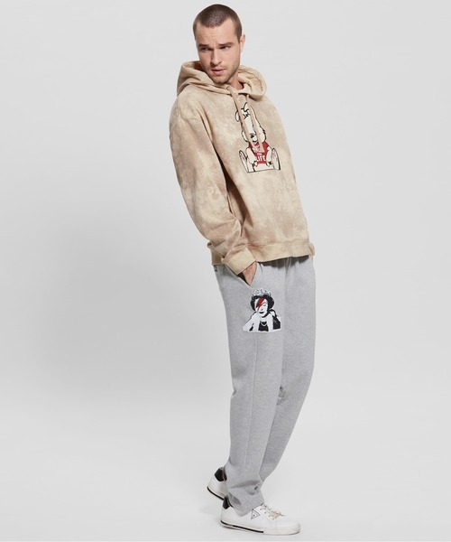 Guess(ゲス)の「GUESS X BRANDALISED(R) WITH GRAFFITI BY BANKSY Leon Washed Bunny Hoodie(パーカー・メンズ・ベージュ・SMALL/LARGE/MEDIUM/X-LARGE)」の5枚目の写真