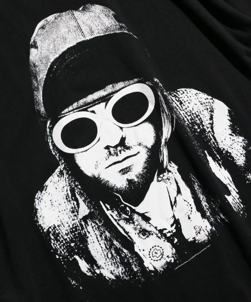 NIRVANA（ニルヴァーナ）の「THRIFTY LOOK/スリフティールック THRIFTY'KURT COBAIN'TEE（Tシャツ/カットソー・メンズ・ブラック系1/ブラック・LARGE/X-LARGE/MEDIUM/XX-LARGE）」の6枚目の写真