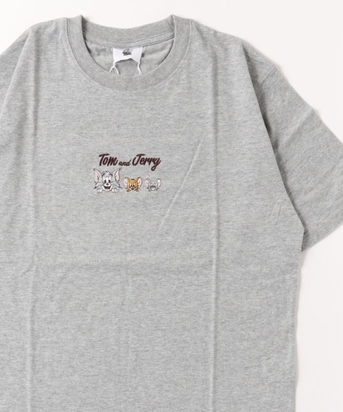 Tom&Jerry(トムアンドジェリー)の「Tom&Jerry/トムとジェリー ワンポイント刺繍 カレッジロゴ キャラクタープリント 半袖Tシャツ レディース メンズ(Tシャツ/カットソー・レディース・アッシュグレー/ブラック系その他/ブルー系その他/パープル系その他/ピンクベージュ/アッシュ/ホワイト系その他2/ホワイト系その他3/ホワイト系その他4/ブラック系その他2/パープル系その他2/ホワイト系その他/クリーム/ブルー/サックスブルー/ホワイト/グレー/パープル/ネイビー/ブラック・M/L/LL)」の11枚目の写真