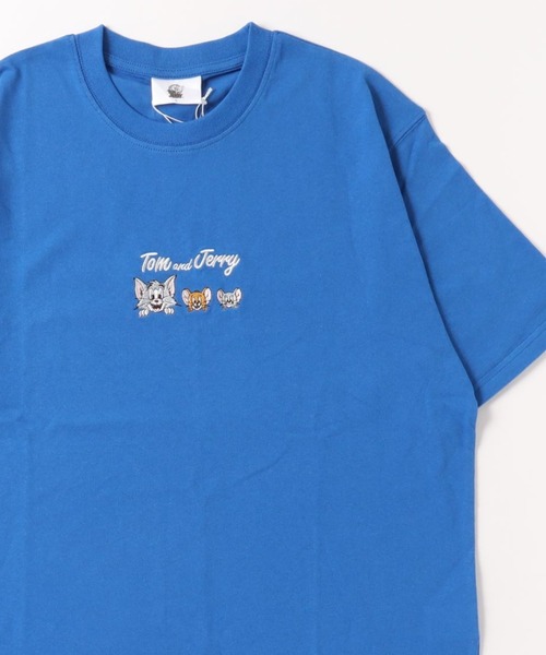Tom&Jerry(トムアンドジェリー)の「Tom&Jerry/トムとジェリー ワンポイント刺繍 カレッジロゴ キャラクタープリント 半袖Tシャツ レディース メンズ(Tシャツ/カットソー・レディース・アッシュグレー/ブラック系その他/ブルー系その他/パープル系その他/ピンクベージュ/アッシュ/ホワイト系その他2/ホワイト系その他3/ホワイト系その他4/ブラック系その他2/パープル系その他2/ホワイト系その他/クリーム/ブルー/サックスブルー/ホワイト/グレー/パープル/ネイビー/ブラック・M/L/LL)」の16枚目の写真