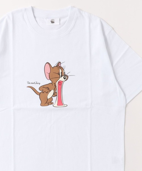 Tom&Jerry(トムアンドジェリー)の「Tom&Jerry/トムとジェリー ワンポイント刺繍 カレッジロゴ キャラクタープリント 半袖Tシャツ レディース メンズ(Tシャツ/カットソー・レディース・アッシュグレー/ブラック系その他/ブルー系その他/パープル系その他/ピンクベージュ/アッシュ/ホワイト系その他2/ホワイト系その他3/ホワイト系その他4/ブラック系その他2/パープル系その他2/ホワイト系その他/クリーム/ブルー/サックスブルー/ホワイト/グレー/パープル/ネイビー/ブラック・M/L/LL)」の5枚目の写真
