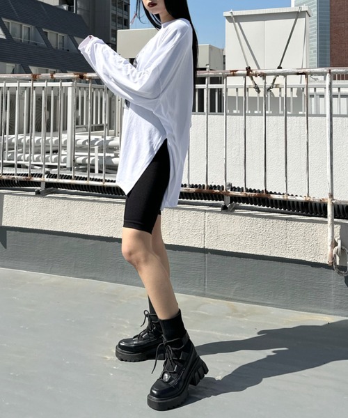 LVEU.(ラブユ.)の「Portrait print slit long sleeve T-shirt / ポートレートプリントスリットロンT(Tシャツ/カットソー・レディース・ブラック/ホワイト・FREE)」の4枚目の写真