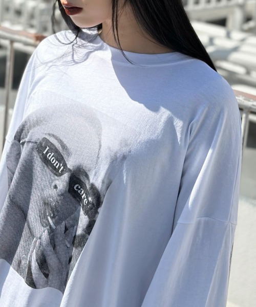LVEU.(ラブユ.)の「Portrait print slit long sleeve T-shirt / ポートレートプリントスリットロンT(Tシャツ/カットソー・レディース・ブラック/ホワイト・FREE)」の7枚目の写真