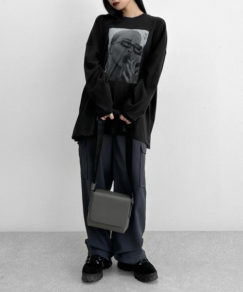 LVEU.(ラブユ.)の「Portrait print slit long sleeve T-shirt / ポートレートプリントスリットロンT(Tシャツ/カットソー・レディース・ブラック/ホワイト・FREE)」の19枚目の写真