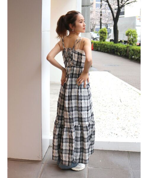Ungrid（アングリッド）の「【WEB限定】チェックキャミワンピース（ワンピース・レディース・ブラック/グリーン/ベージュ・FREE）」の21枚目の写真
