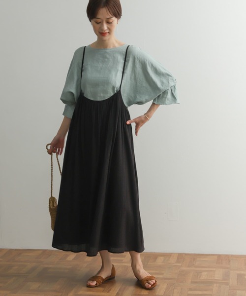 URBAN RESEARCH DOORS（アーバンリサーチドアーズ）の「コットン楊柳キャミワンピース（ワンピース・レディース・グレー系その他/スミクロ・MEDIUM）」の3枚目の写真