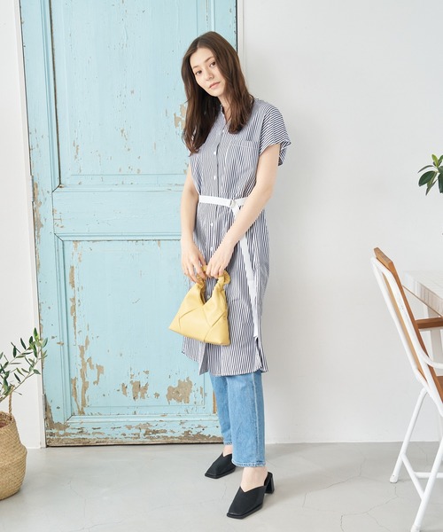 a:mure(アミュール)の「ストライプシャツワンピース(ワンピース・レディース・ネイビー/ブラウン・FREE)」の7枚目の写真