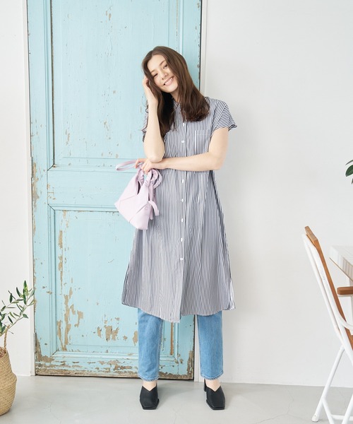 a:mure(アミュール)の「ストライプシャツワンピース(ワンピース・レディース・ネイビー/ブラウン・FREE)」の16枚目の写真