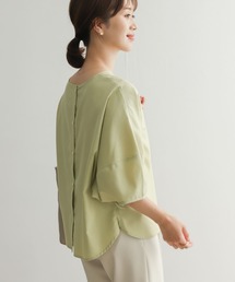 『UR TECH Smart Linen Touch』バルーンスリーブブラウス