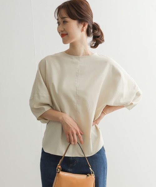 URBAN RESEARCH DOORS(アーバンリサーチドアーズ)の「『UR TECH Smart Linen Touch』バルーンスリーブブラウス(シャツ/ブラウス・レディース・グリーン系その他/ライトベージュ/ブラック・MEDIUM)」の5枚目の写真
