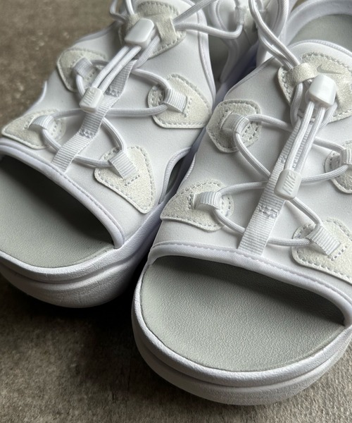 DouDou(ドゥドゥ)の「【NIKE/ナイキ】AIR MAX KOKO SANDAL(サンダル・レディース・ブラック/ブラック系その他/ホワイト・24cm/23cm)」の12枚目の写真