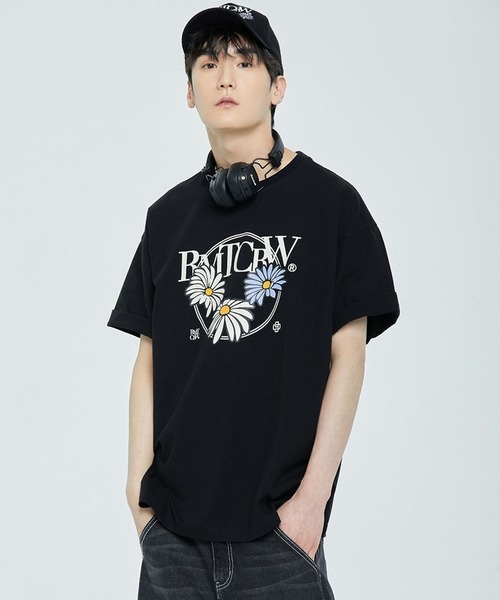 ROMANTIC CROWN(ロマンティッククラウン)の「【UNISEX】ROMANTIC CROWN/ラウンドフラワーT 2194774(Tシャツ/カットソー・レディース・ライトグレー/ブラック・MEDIUM/LARGE)」の5枚目の写真