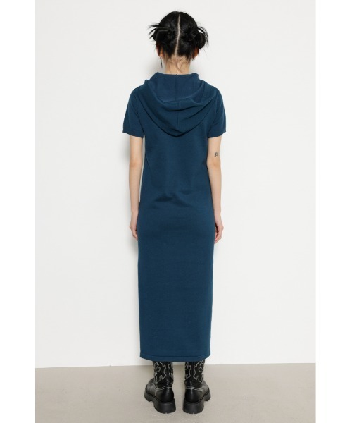 LAGUA GEM(ラグアジェム)の「POCKET HOODIE ロングワンピース(ワンピース・レディース・ライトブラック/ネイビー系1/杢グレー・SMALL/MEDIUM)」の8枚目の写真