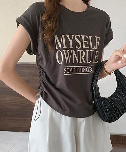 Girly Doll(ガーリードール)の「フレンチスリーブロゴプリントTシャツ(Tシャツ/カットソー・レディース・ホワイト/ダークグレー/ベージュ・L/M)」の3枚目の写真