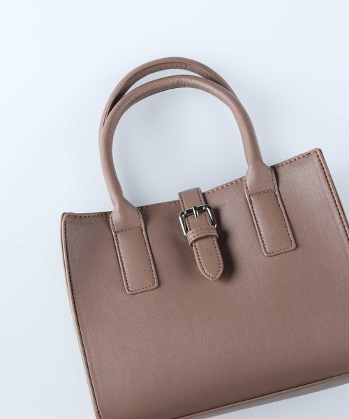 Right-on（ライトオン）の「【HONEYSUCKLE ROSE】ミニスクエアボストン（ショルダーバッグ・レディース・ブラウン/ブラック・ONE SIZE）」の11枚目の写真