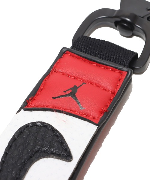 JORDAN BRAND（ジョーダンブランド）の「JORDAN BRAND ジョーダン トロフィー キーホルダー / NIKE 【SP】（キーホルダー・メンズ・レッド/ブルー系その他/ブラック/ブルー・FREE）」の7枚目の写真