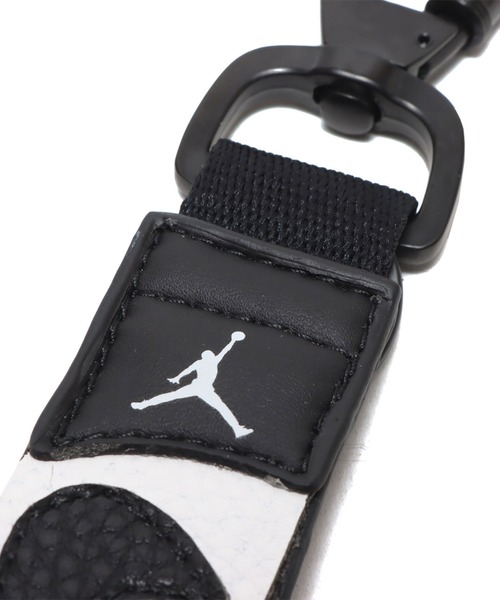 JORDAN BRAND（ジョーダンブランド）の「JORDAN BRAND ジョーダン トロフィー キーホルダー / NIKE 【SP】（キーホルダー・メンズ・レッド/ブルー系その他/ブラック/ブルー・FREE）」の12枚目の写真