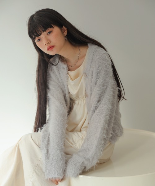 Bab（バブ）の「前後2WAYシャギーショートカーディガン（カーディガン/ボレロ・レディース・ライトグレー/ライトグリーン/アイボリー/グレー・FREE）」の5枚目の写真