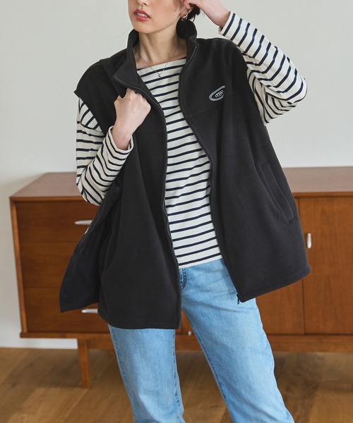 shetila(シェティラ)の「ワンポイント刺繍ロゴ/配色フリースバルーンテックベスト(ベスト・レディース・ブラウン系その他2/ブラック系その他/ベージュ系その他/ホワイト系その他/ブラック系その他2/グレー系その他・L/M/S/XL)」の20枚目の写真