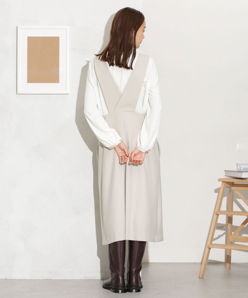 NANO universe（ナノユニバース）の「Ｖネックジャンパースカート（ジャンパースカート・レディース・ブラック/ブラウン/グレー系その他4・FREE）」の5枚目の写真