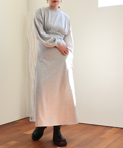 ULEULA（ウルア）の「スウェットロングワンピース（ワンピース・レディース・アイボリー/ブラック/杢グレー・FREE）」の5枚目の写真