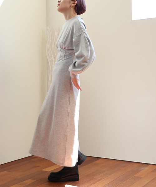 ULEULA（ウルア）の「スウェットロングワンピース（ワンピース・レディース・アイボリー/ブラック/杢グレー・FREE）」の7枚目の写真