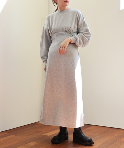 ULEULA（ウルア）の「スウェットロングワンピース（ワンピース・レディース・アイボリー/ブラック/杢グレー・FREE）」の6枚目の写真