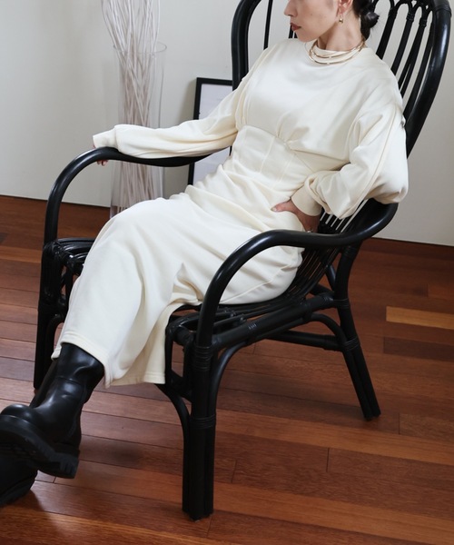 ULEULA（ウルア）の「スウェットロングワンピース（ワンピース・レディース・アイボリー/ブラック/杢グレー・FREE）」の22枚目の写真