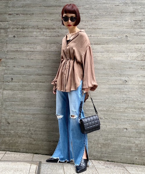 PAGEBOY(ページボーイ)の「加工デニムパンツ(デニムパンツ・レディース・インディゴブルー・25inch)」の5枚目の写真