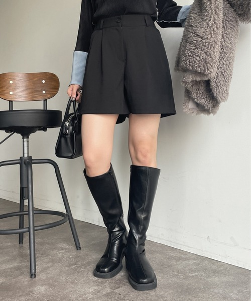 Thevon（ゼボン）の「タックハーフパンツ（その他パンツ・レディース・ベージュ/ブラック/カーキ・FREE）」の2枚目の写真