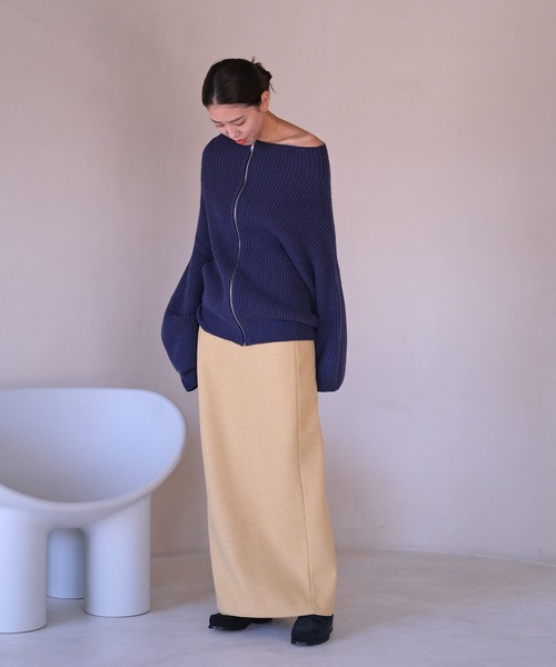 AKTE（アクテ）の「ワイドボトルネックジップアップニットプルオーバー（ニット/セーター・レディース・ネイビー/ピンク/グリーン・FREE）」の20枚目の写真