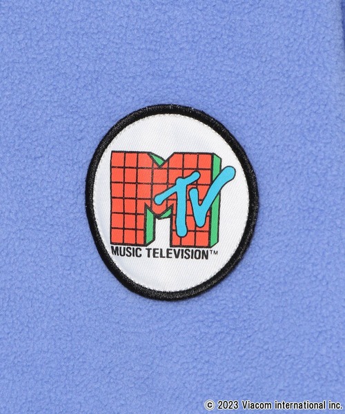 LOWRYS FARM（ローリーズファーム）の「ＭＴＶフリースプルオーバー　987370（スウェット・レディース・パープル/アイボリー/ブラック・FREE）」の6枚目の写真