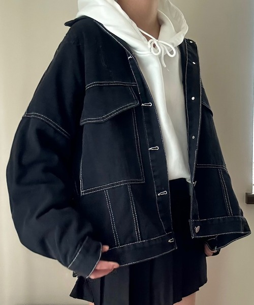 Cham.（チャム）の「オーバーサイズダメージデニムジャケット（デニムジャケット・レディース・ブルー/ブラック・F）」の2枚目の写真