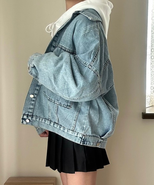 Cham.（チャム）の「オーバーサイズダメージデニムジャケット（デニムジャケット・レディース・ブルー/ブラック・F）」の12枚目の写真