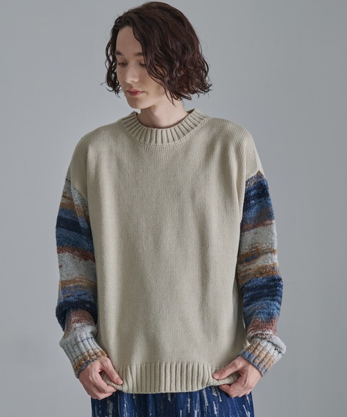 Revo.（レボ）の「Revo.　グラデーションスリーブ クルーネックニット（ニット/セーター・メンズ・カーキ/ホワイト/ブラック・L/M）」の20枚目の写真