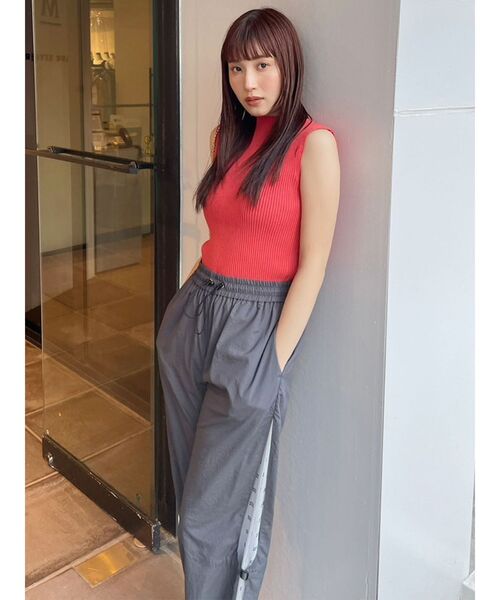 MURUA（ムルーア）の「メッシュロゴナイロンカーゴフレアパンツ【2way】（カーゴパンツ・レディース・カーキ/ダークグレー・FREE）」の19枚目の写真