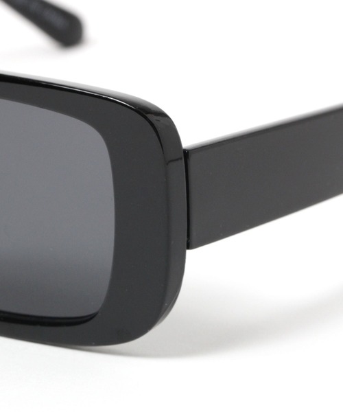 niko and...（ニコアンド）の「オリジナルレクタングルサングラス（サングラス・レディース・ブラック/ブラウン・FREE）」の7枚目の写真