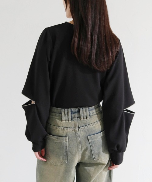 cheriella（シェリエラ）の「【cheriella】WEB限定カットジョーゼット袖ファスナープルオーバー WEB LIMITED CUT GEORGETTE ZIP SLEEVE PULLOVER（Tシャツ/カットソー・レディース・ブラック/ライトブルー/オフホワイト・M）」の19枚目の写真