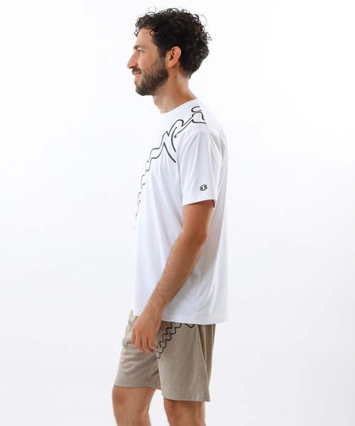 Champion(チャンピオン)の「【Champion/チャンピオン】メンズ スポーツ ショートスリーブTシャツ(Tシャツ/カットソー・メンズ・ブラック/ネイビー/チャコール/ホワイト・X-LARGE/LARGE/MEDIUM)」の6枚目の写真