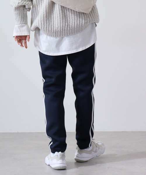 FUNALIVE(ファンアライブ)の「Bonded lines skinny pants /ライン入りスキニーパンツ unisex(スウェットパンツ・メンズ・ベージュ/ネイビー/カーキ/ブラック×ホワイト/杢グレー/ブラック×イエロー・M/L/XL)」の21枚目の写真