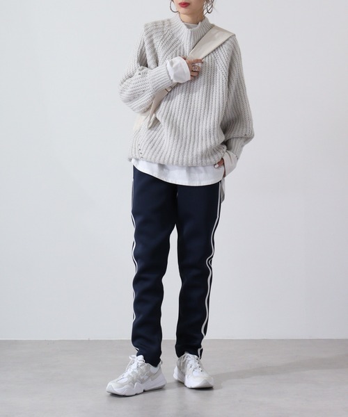 FUNALIVE(ファンアライブ)の「Bonded lines skinny pants /ライン入りスキニーパンツ unisex(スウェットパンツ・メンズ・ベージュ/ネイビー/カーキ/ブラック×ホワイト/杢グレー/ブラック×イエロー・M/L/XL)」の22枚目の写真