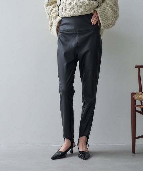 eL（エル）の「【eL】Assort Stirrup Leggings/102753（その他パンツ・レディース・ブラック系その他/ブラック・FREE）」の3枚目の写真