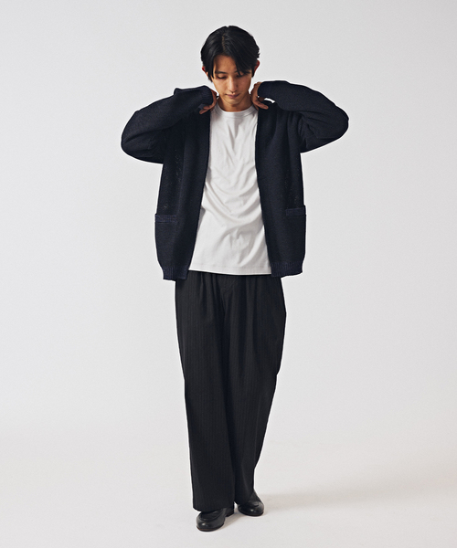 EDIFICE(エディフィス)の「リネン/ビスコース ストライプ ワイドイージーパンツ(スラックス・メンズ・ブラック/アイボリー・MEDIUM/LARGE)」の4枚目の写真