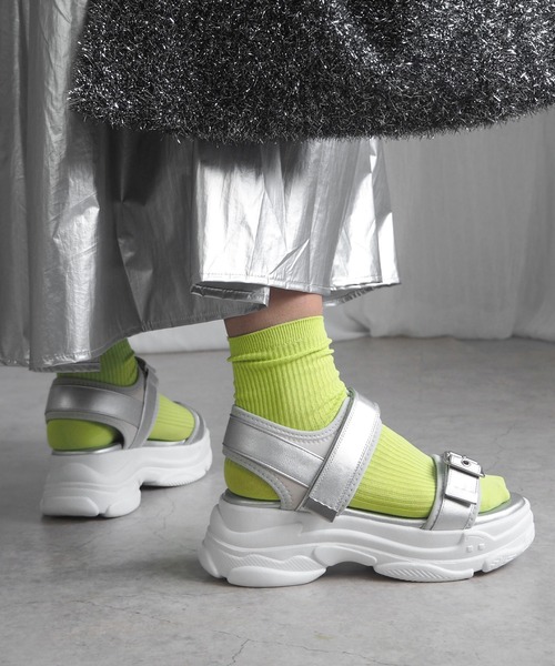 minia（ミニア）の「ベルトスポサン（サンダル・レディース・シルバー/ブラック/ベージュ・S/M/L/LL）」の9枚目の写真