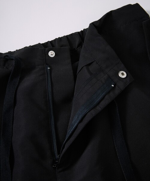 Firsthand（ファーストハンド）の「Firsthand/ファーストハンド パラシュートパンツ（カーゴパンツ・メンズ・オリーブ/ブラック/キャメル・LARGE/MEDIUM）」の12枚目の写真